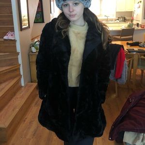 Black fur jacket - vintage size